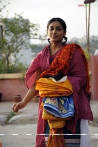 Padma Priya Photo Gallery from Andari Bhanduvayya