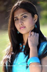 Shamili Photo Gallery from Oye