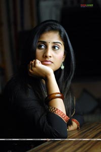 Shamili Photo Gallery from Oye