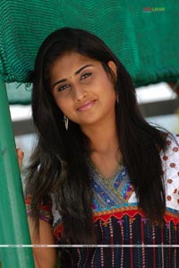 Shamili Photo Gallery from Oye