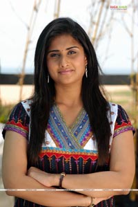 Shamili Photo Gallery from Oye